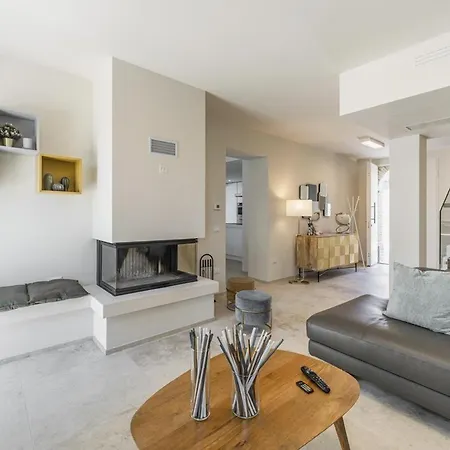 La Duccia - Teloni Βίλα Monterubbiano